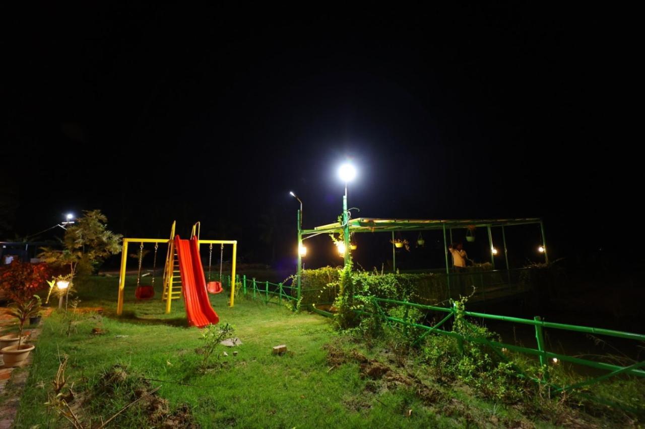 הוילה צ'ידמבראם Krish Garden מראה חיצוני תמונה
